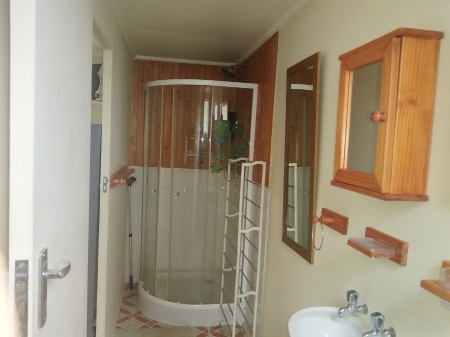 1 Bedroom Property for Sale in Langenhovenpark Free State